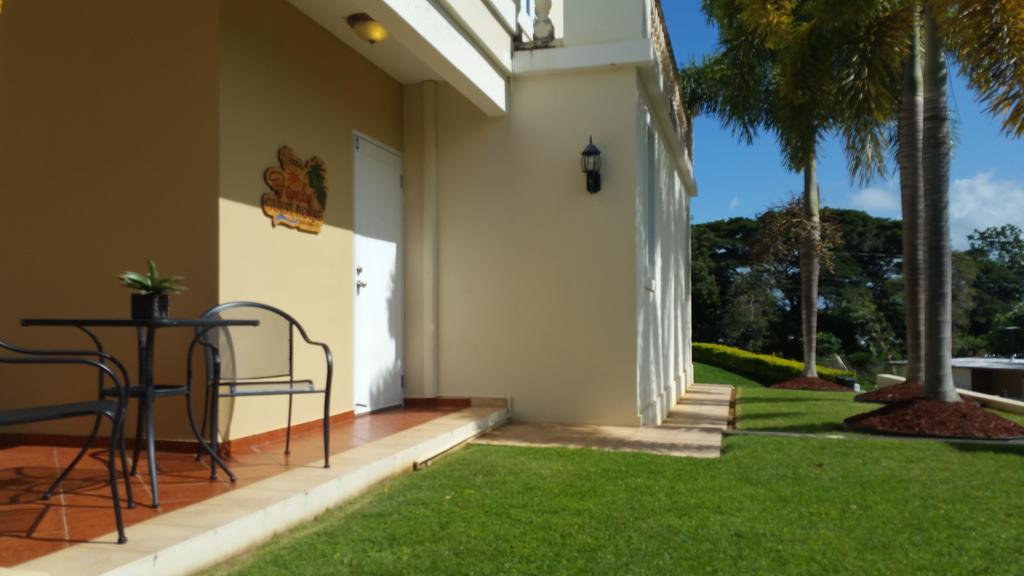 Family Guest House Quebradillas Esterno foto